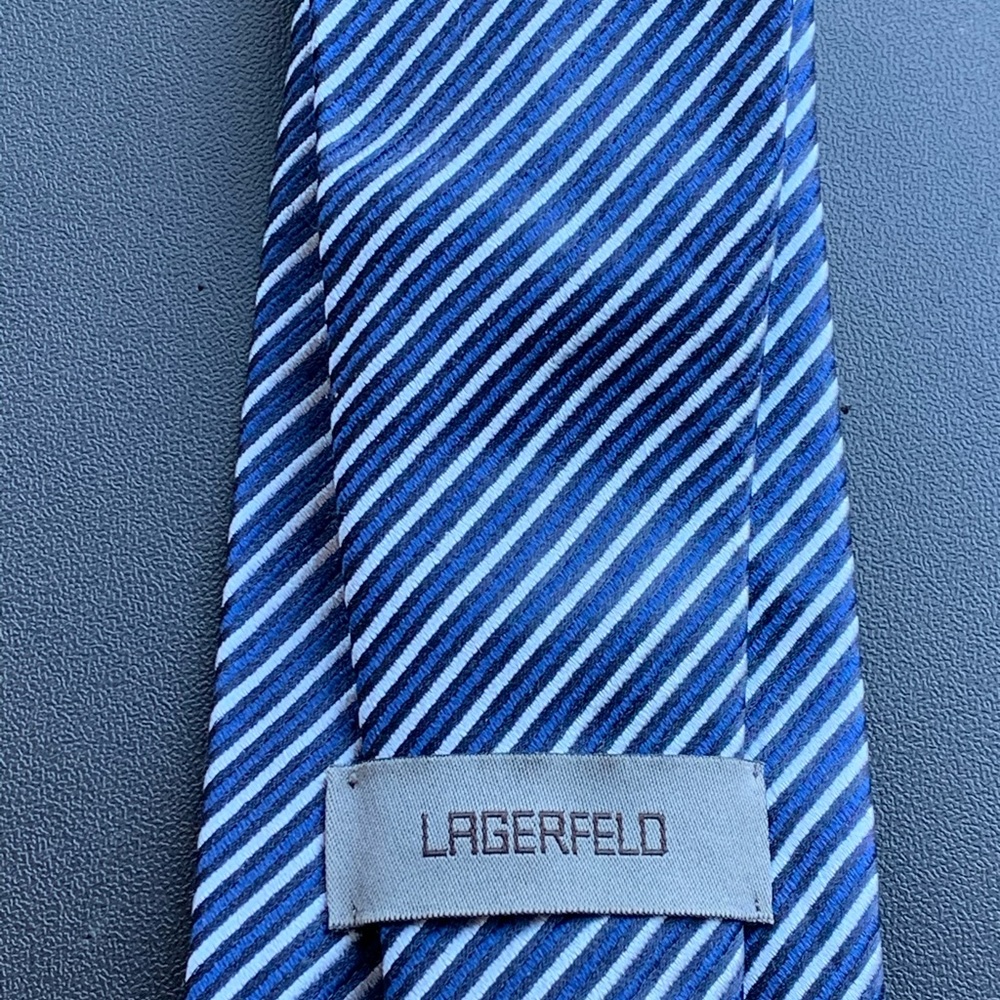 Karl Lagerfeld Tie - Picture 3 of 3